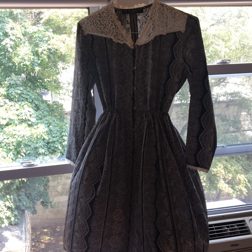 Fabulous vintage dress!